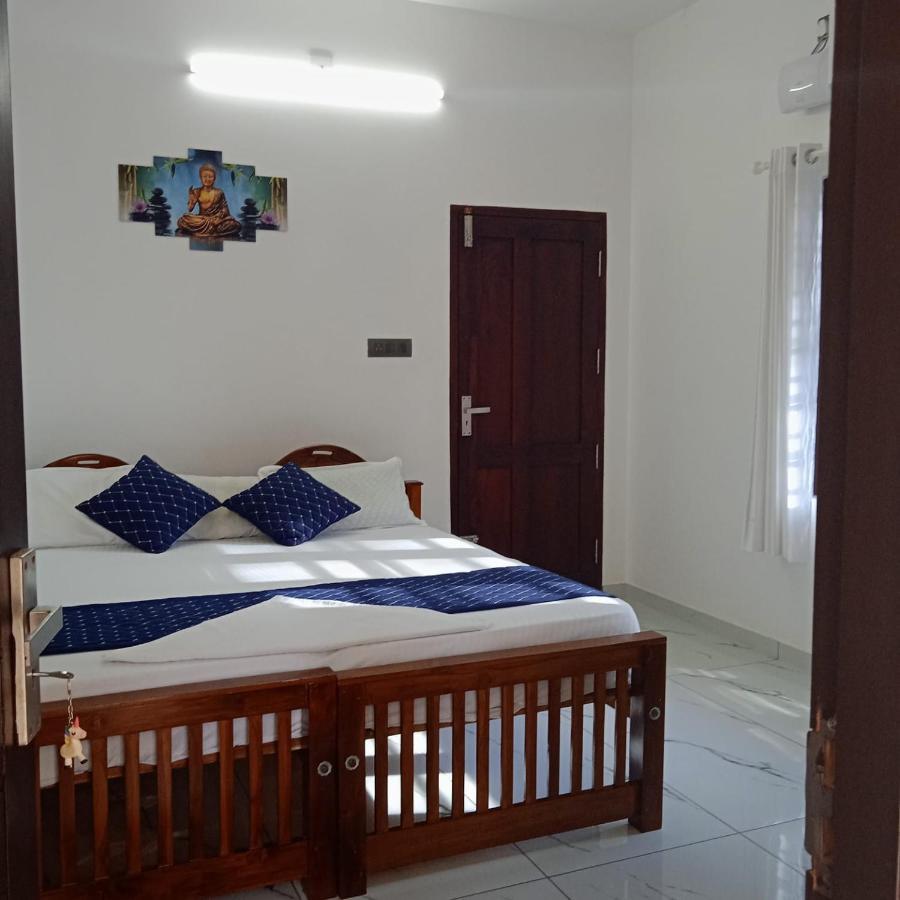 Enocean Homestay Черай Бийч Екстериор снимка