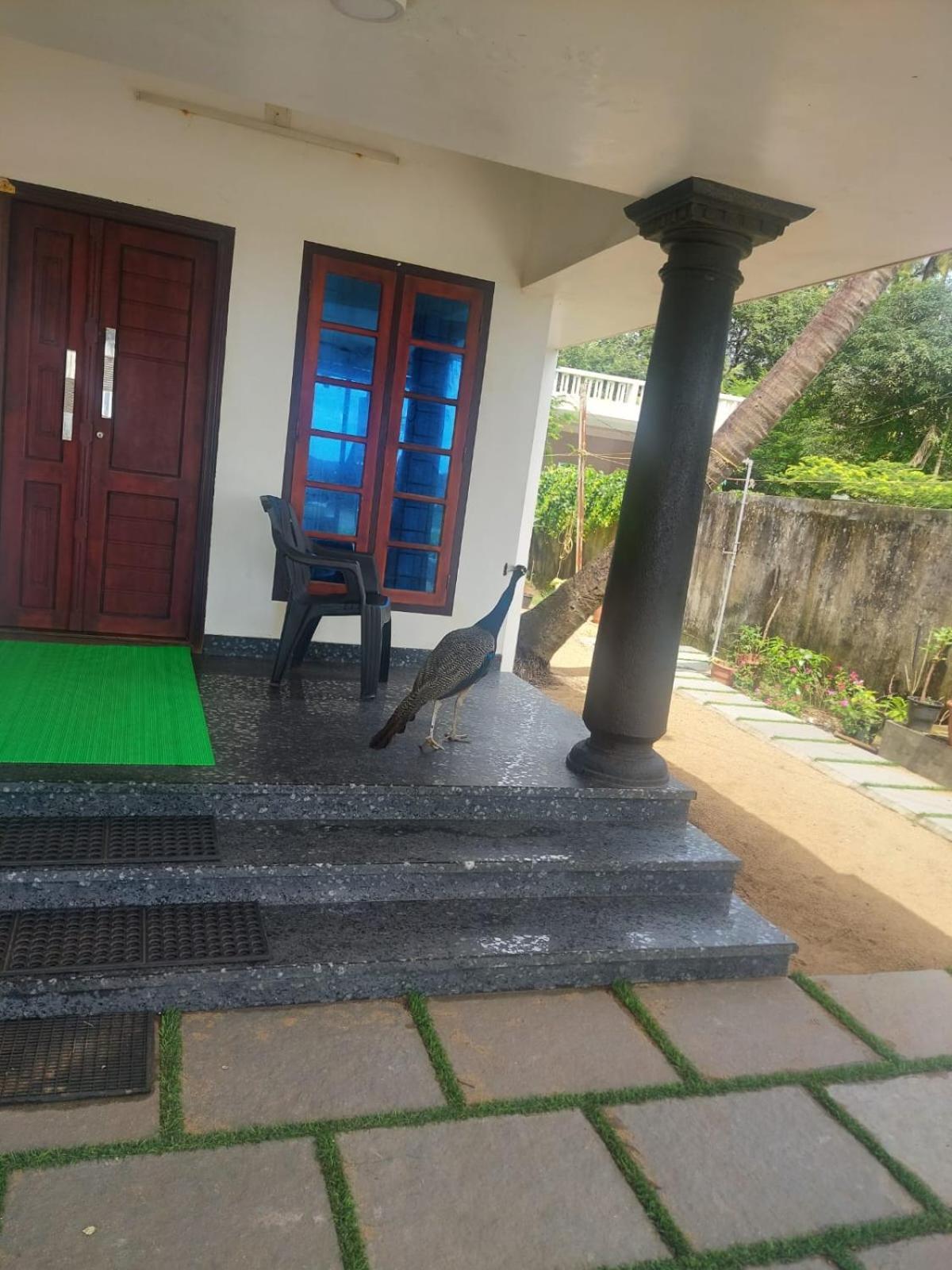 Enocean Homestay Черай Бийч Екстериор снимка